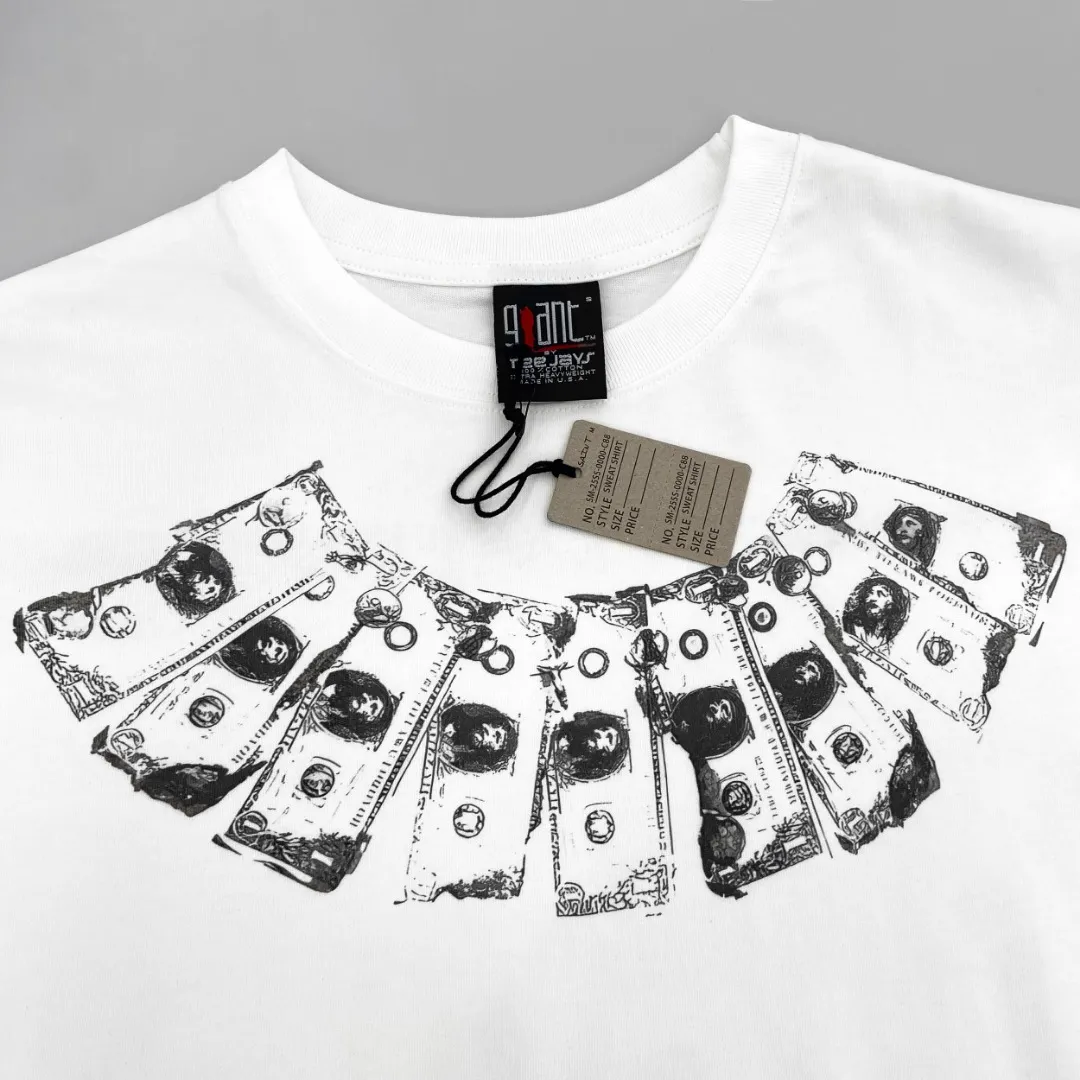 Saint Michael MONEY US Dollar Necklace TEE Printed Distressed Retro Vintage Loose Short-Sleeved T-shirt Digital white ink direct injection, the fabric is breathable and the pattern is three-dimensional and clear. Fabric: Double yarn 240g Style number: S921 Size: S-M-L-XL Color: White Price: P110